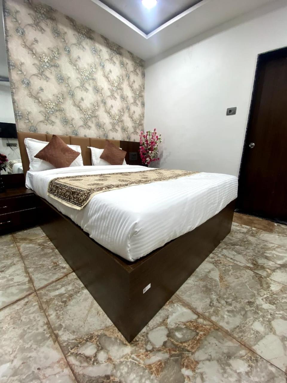 Sahyagiri Heights Bed & Breakfast Mahabaleshwar Exterior photo